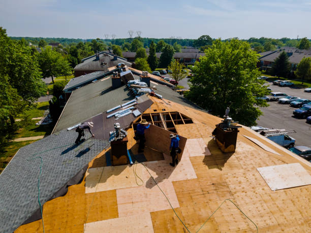 24/7 Emergency Storm Damage Roof Repair experts in Parkersburg, IA